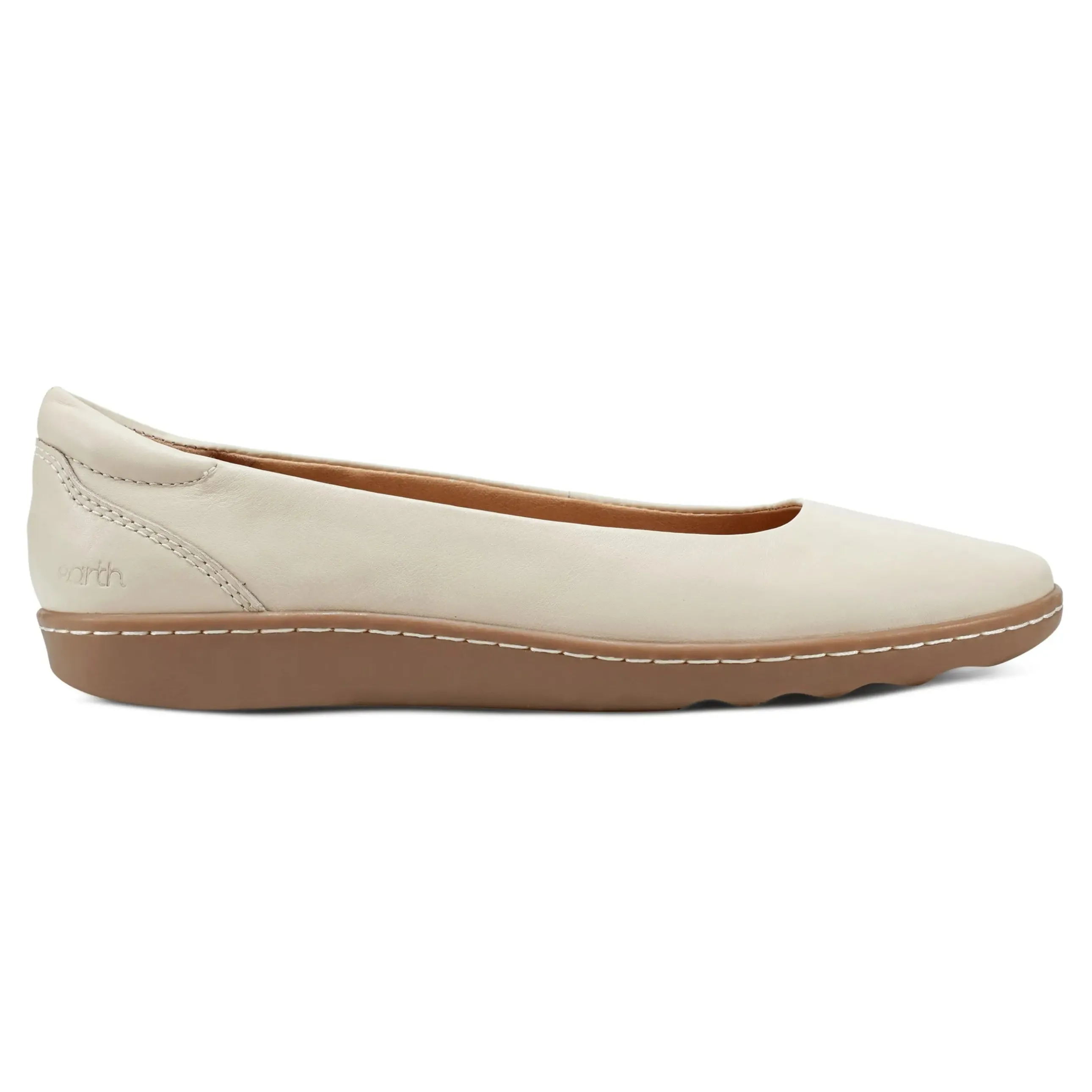 Landen Round Toe Casual Flats