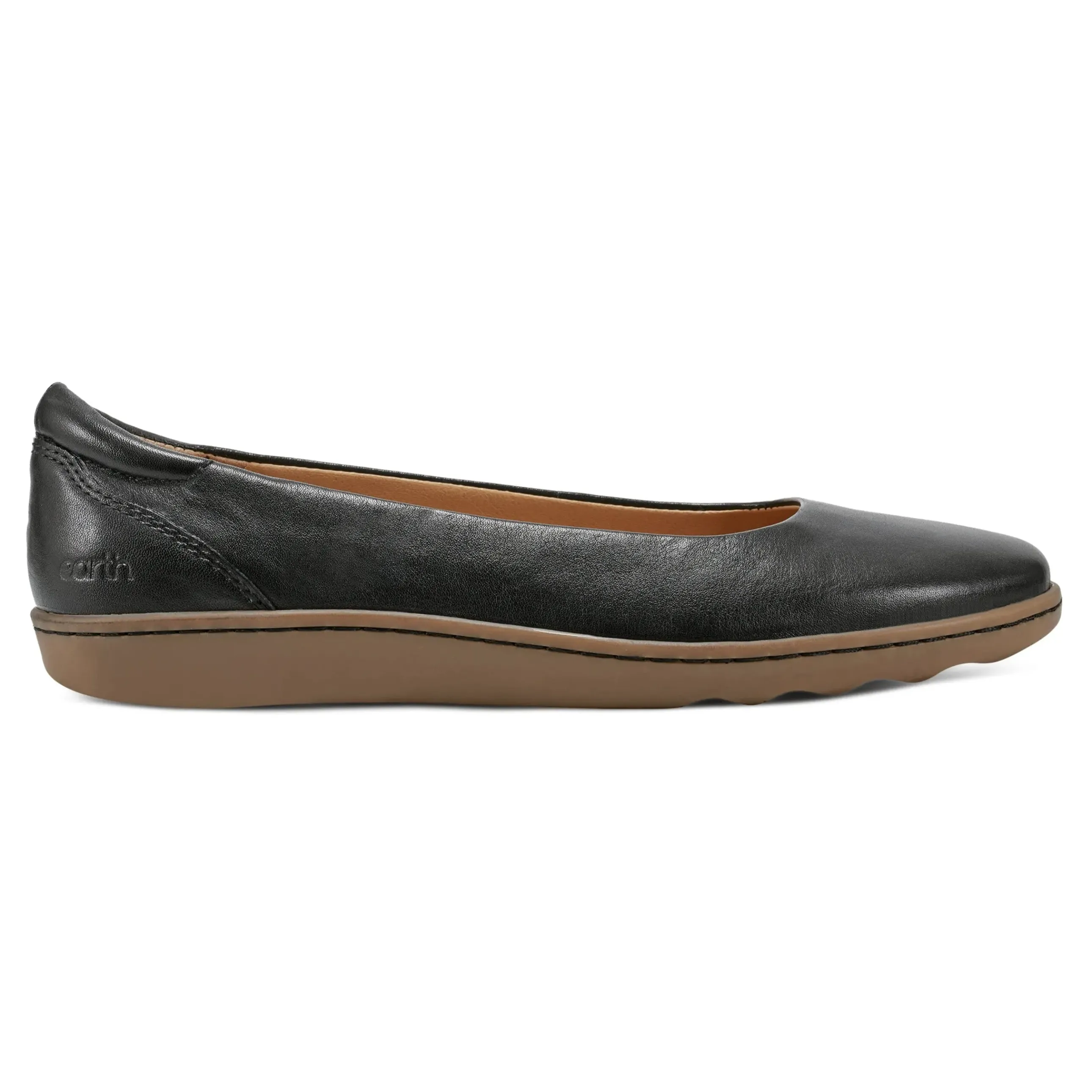 Landen Round Toe Casual Flats
